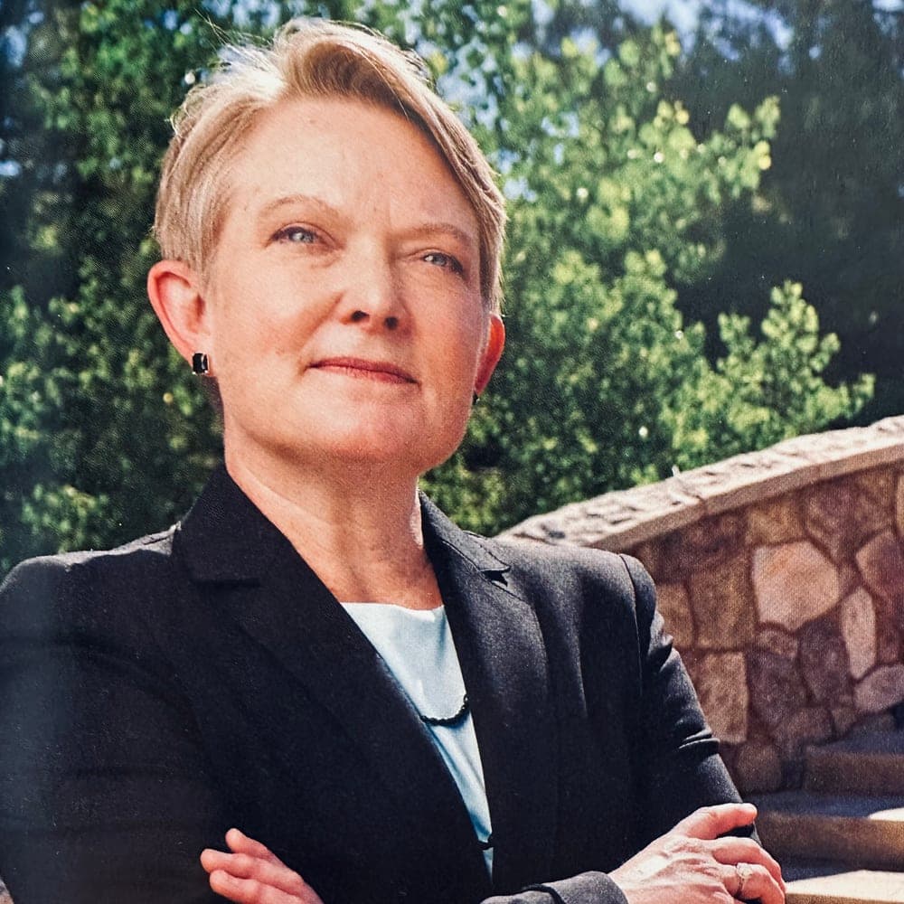 Portrait of Linell Letendre